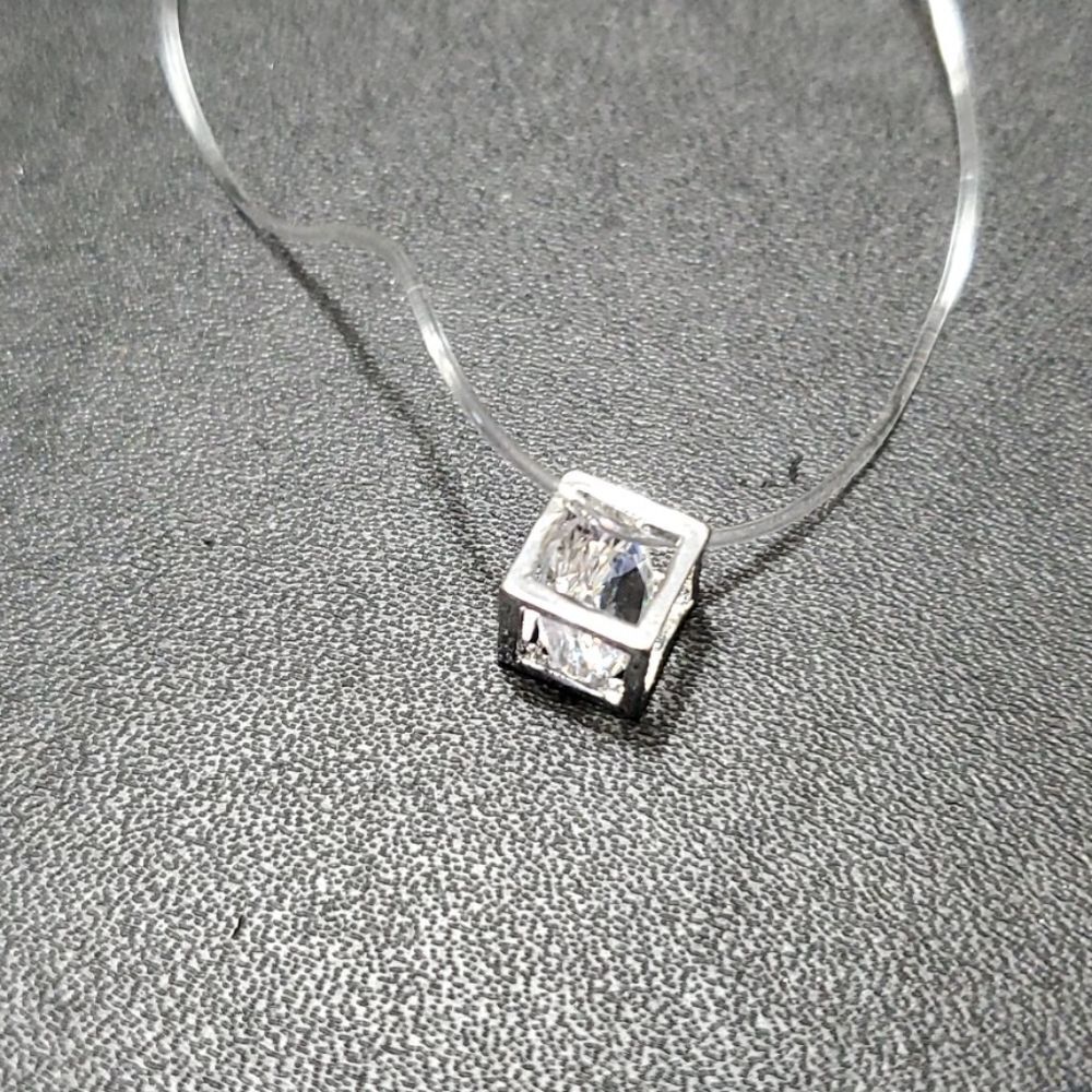 Floating rhinestone in a box necklace 16-18"